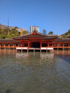 厳島神社